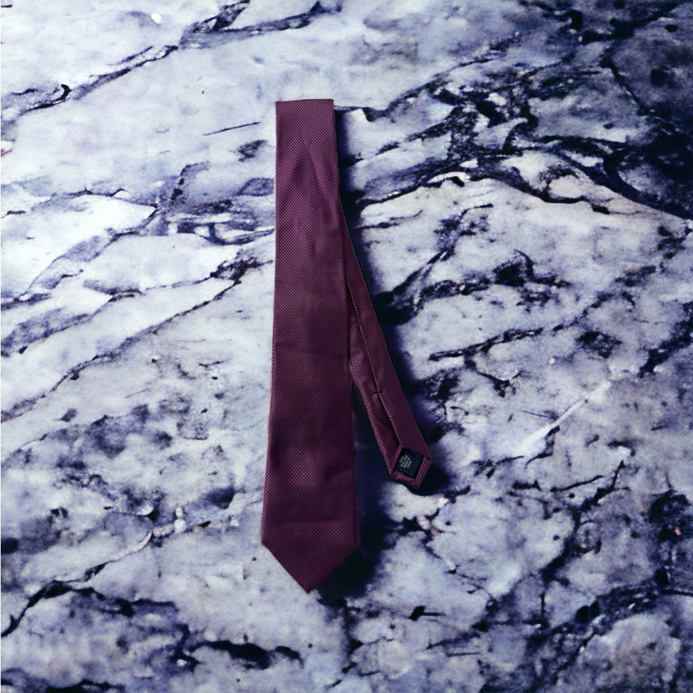 Michael Kors Silk Neck Tie Burgundy EUC